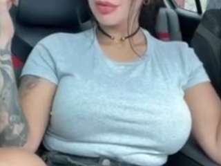 Live cam show with Sarah Peterson