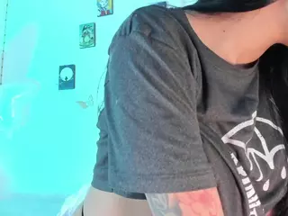 Ineed-mydaddy's Live Sex Cam Show