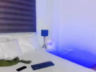 Dollglam01's Live Sex Cam Show