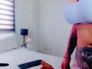 Dollglam01's Live Sex Cam Show