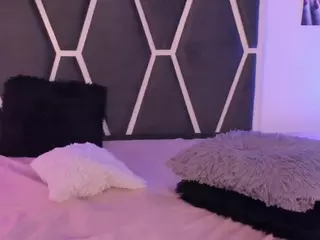 KENDAL's Live Sex Cam Show