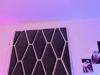 KENDAL's Live Sex Cam Show