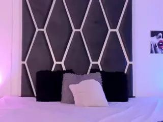 KENDAL's Live Sex Cam Show