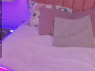 Maddy's Live Sex Cam Show