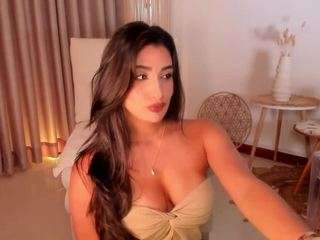 DAPHNE's Live Sex Cam Show