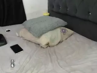 pamela-queen's Live Sex Cam Show
