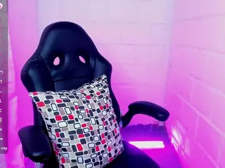 sharoonhills's Live Sex Cam Show