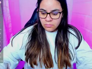 sharoonhills's Live Sex Cam Show