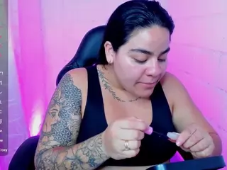 sharoonhills's Live Sex Cam Show