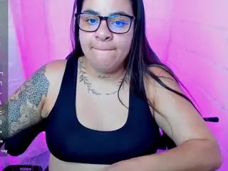 sharoonhills's Live Sex Cam Show