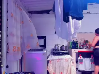 sharoonhills's Live Sex Cam Show