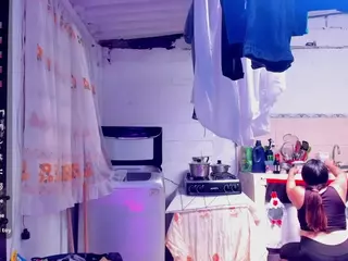 sharoonhills's Live Sex Cam Show