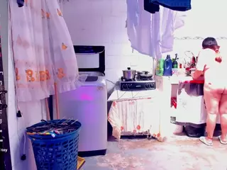 sharoonhills's Live Sex Cam Show