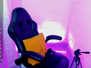 sharoonhills's Live Sex Cam Show