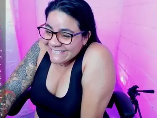 sharoonhills's Live Sex Cam Show