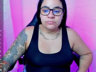 sharoonhills's Live Sex Cam Show