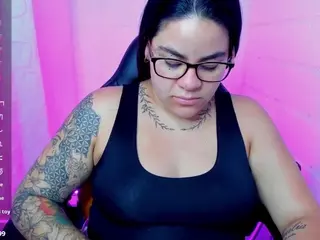sharoonhills's Live Sex Cam Show