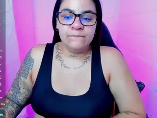 sharoonhills's Live Sex Cam Show