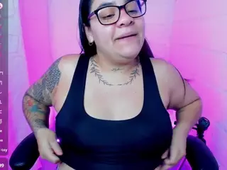 sharoonhills's Live Sex Cam Show
