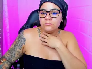 sharoonhills's Live Sex Cam Show