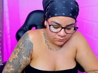 sharoonhills's Live Sex Cam Show