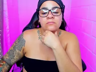 sharoonhills's Live Sex Cam Show