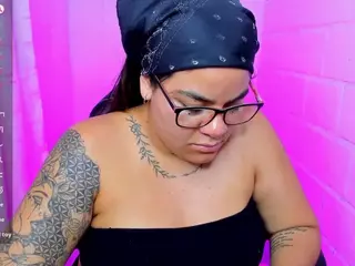 sharoonhills's Live Sex Cam Show