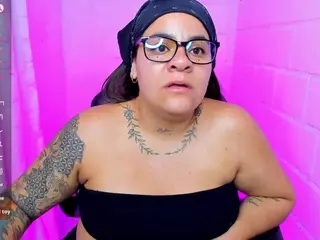 sharoonhills's Live Sex Cam Show