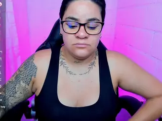 sharoonhills's Live Sex Cam Show