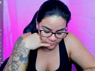 sharoonhills's Live Sex Cam Show