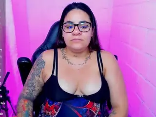 sharoonhills's Live Sex Cam Show