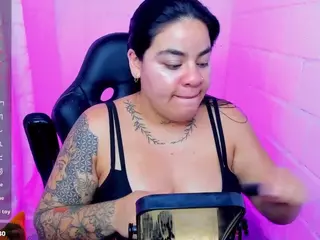 sharoonhills's Live Sex Cam Show