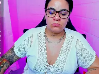 sharoonhills's Live Sex Cam Show
