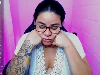 sharoonhills's Live Sex Cam Show