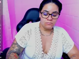 sharoonhills's Live Sex Cam Show