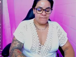 sharoonhills's Live Sex Cam Show