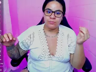 sharoonhills's Live Sex Cam Show