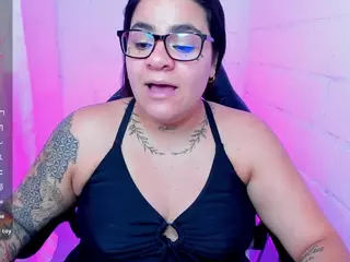 sharoonhills's Live Sex Cam Show