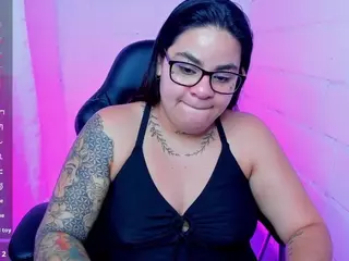 sharoonhills's Live Sex Cam Show