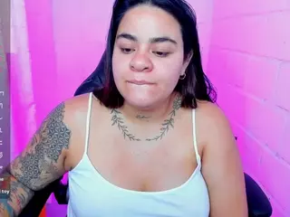 sharoonhills's Live Sex Cam Show