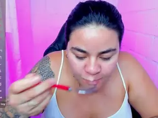 sharoonhills's Live Sex Cam Show