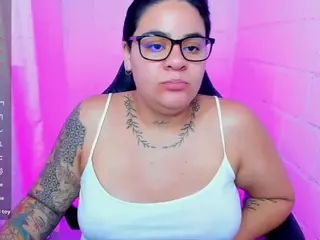 sharoonhills's Live Sex Cam Show