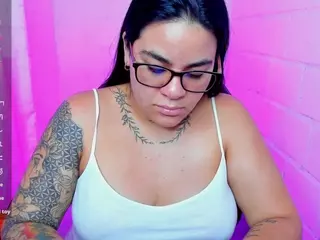 sharoonhills's Live Sex Cam Show