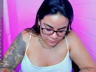 sharoonhills's Live Sex Cam Show