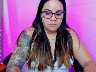 sharoonhills's Live Sex Cam Show