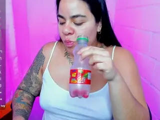 sharoonhills's Live Sex Cam Show