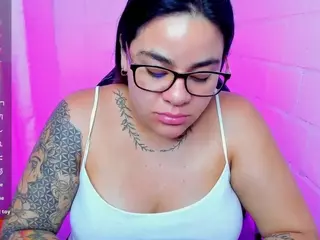 sharoonhills's Live Sex Cam Show