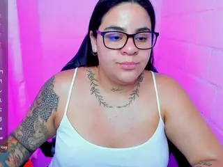 sharoonhills's Live Sex Cam Show