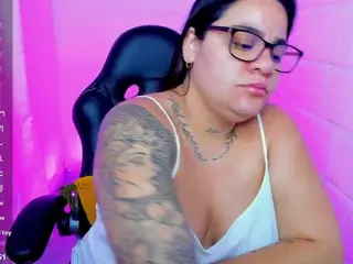 sharoonhills's Live Sex Cam Show