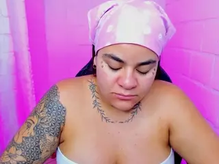 sharoonhills's Live Sex Cam Show